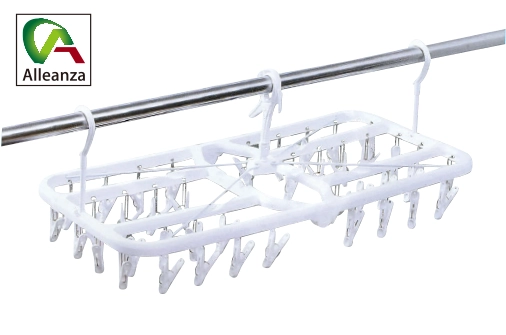 すぐ取れ＆干す時に傾かない洗濯ハンガー